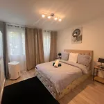 דירה Spacious 2 Bedroom Family Authentic 15 פריז