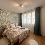Spacious 2 Bedroom Family Authentic 15