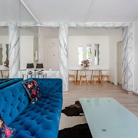 Spacious 2 Bedroom Family Authentic 15 * パリ