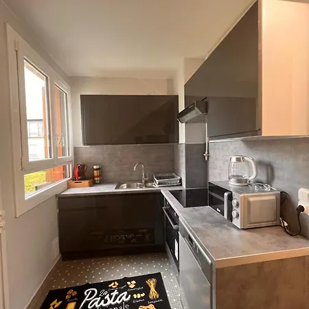 Apartment Spacious 2 Bedroom Family Authentic 15 Paris